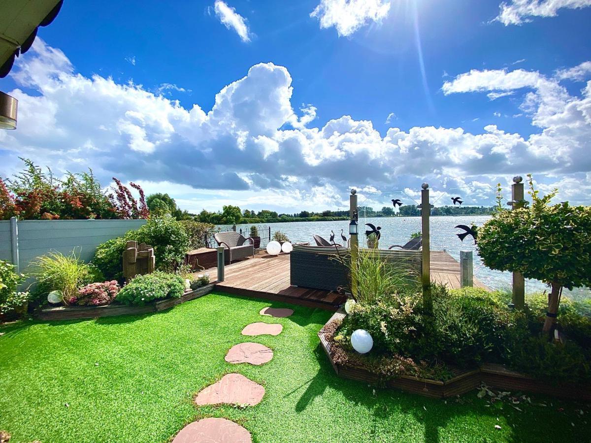 Ferienhaus Mit Wundervollem Seeblick Ferienpark Vislust Ijsselmeer Wervershoof 외부 사진